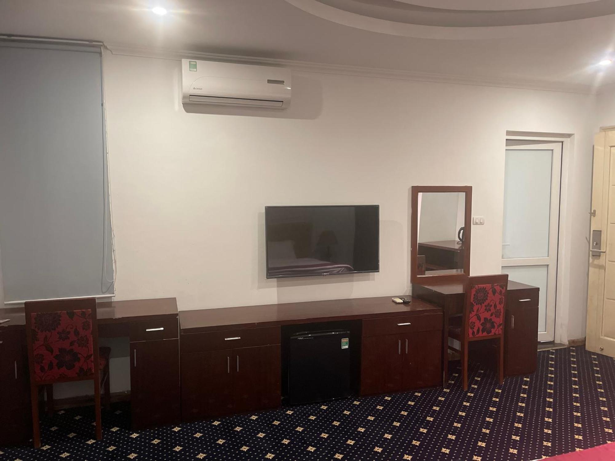 New Amely Hotel ハノイ市 エクステリア 写真