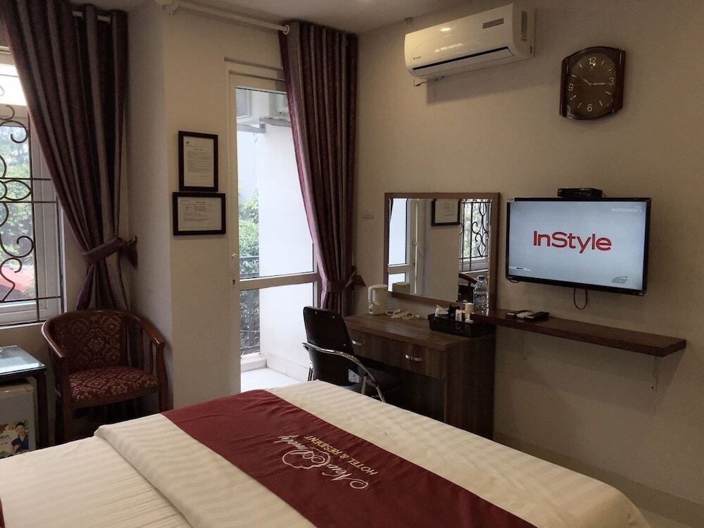 New Amely Hotel ハノイ市 エクステリア 写真